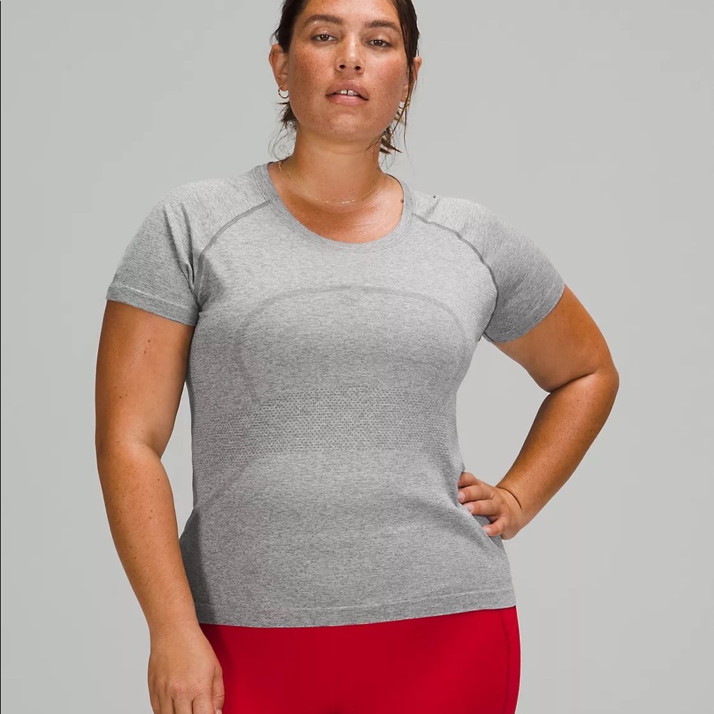 Lululemon Swiftly Tech Short Sleeve Shirt 2.0 Race Length Gray Size 6